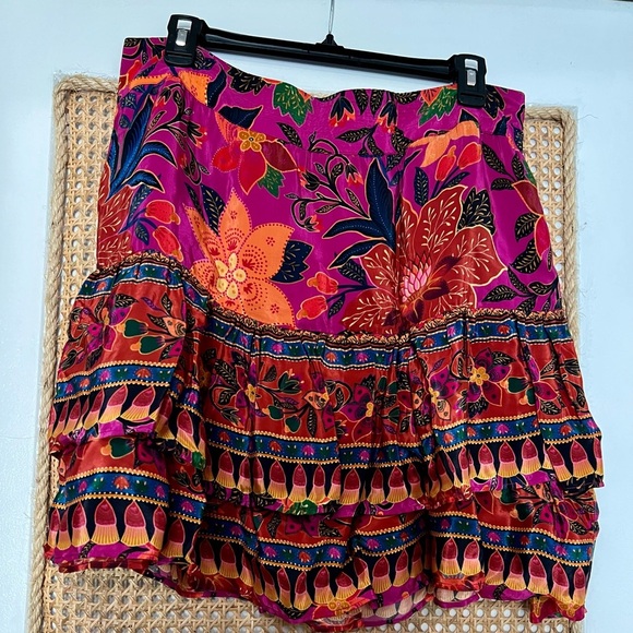 FARM Rio Dresses & Skirts - FARM Rio Purple and Orange Bubble Mini Skirt